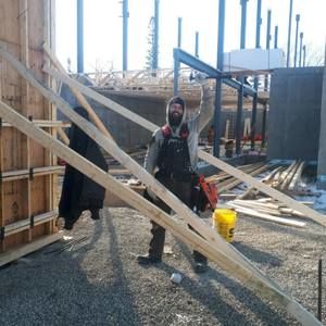 Meet your Posher, Wayne